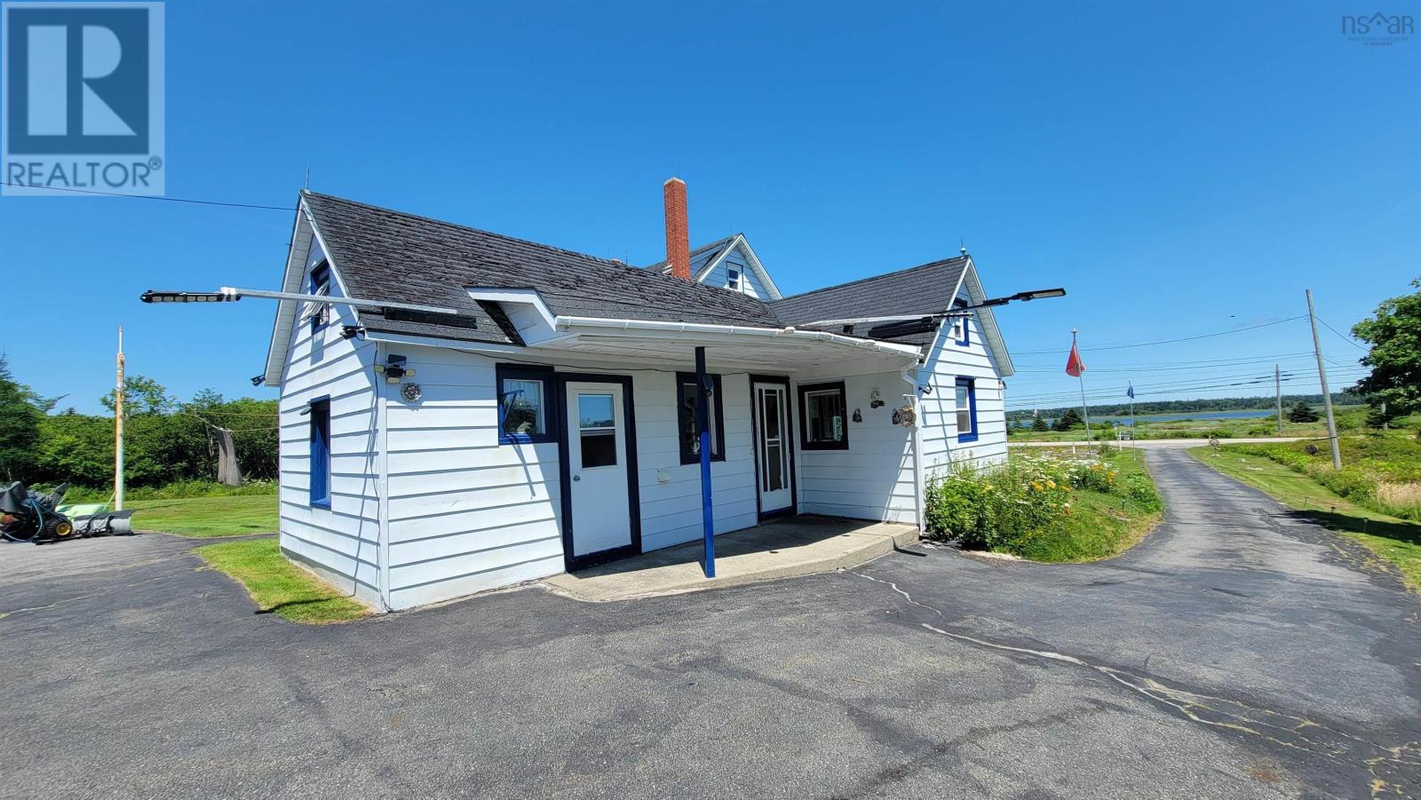 486 335 Highway - 15