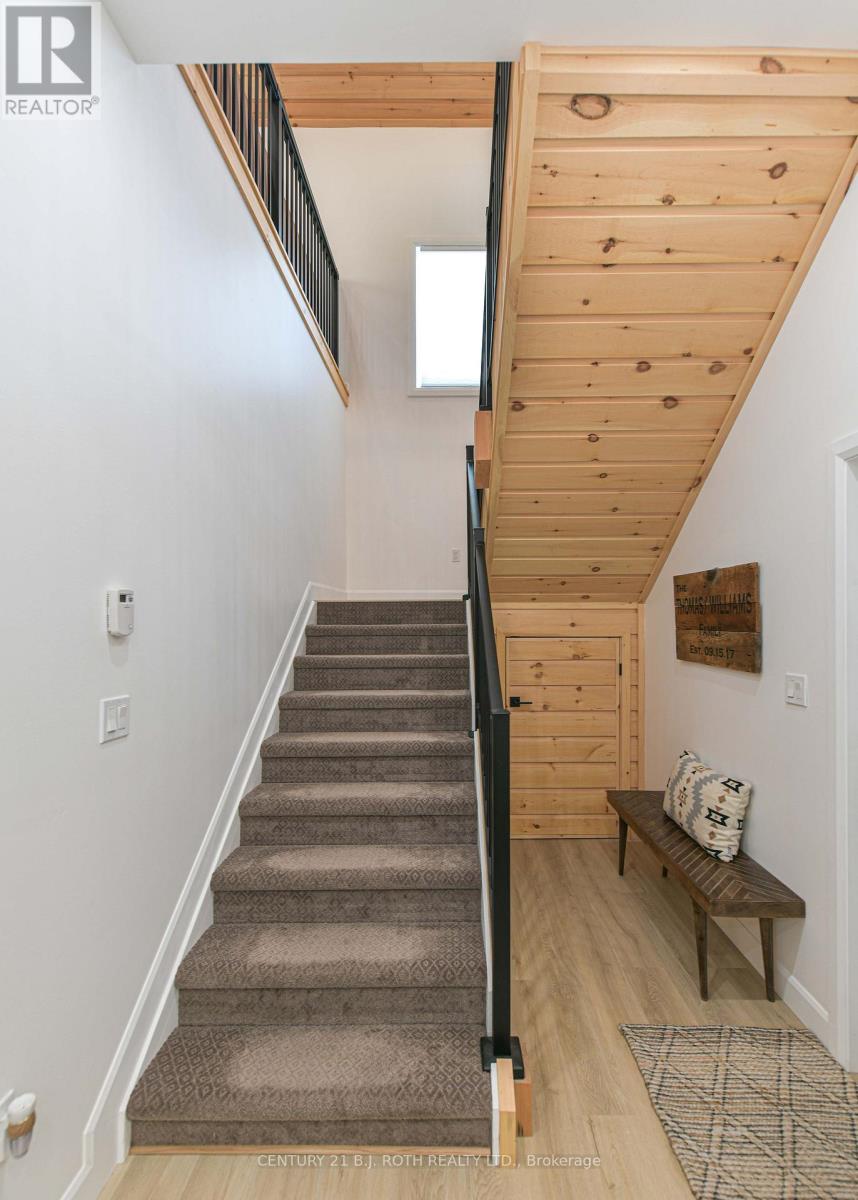 3332 QUETTON STREET - 34