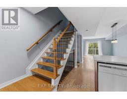 81 Strathaven Private, Ottawa, ON K1J1K7 Photo 11