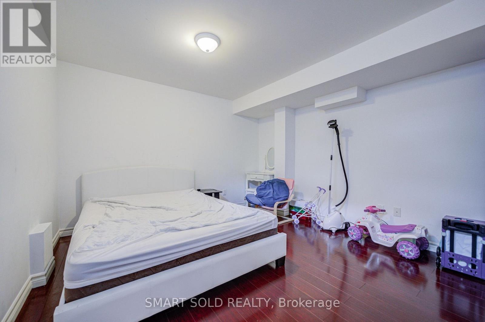 34 JACOBI COURT - Image 44