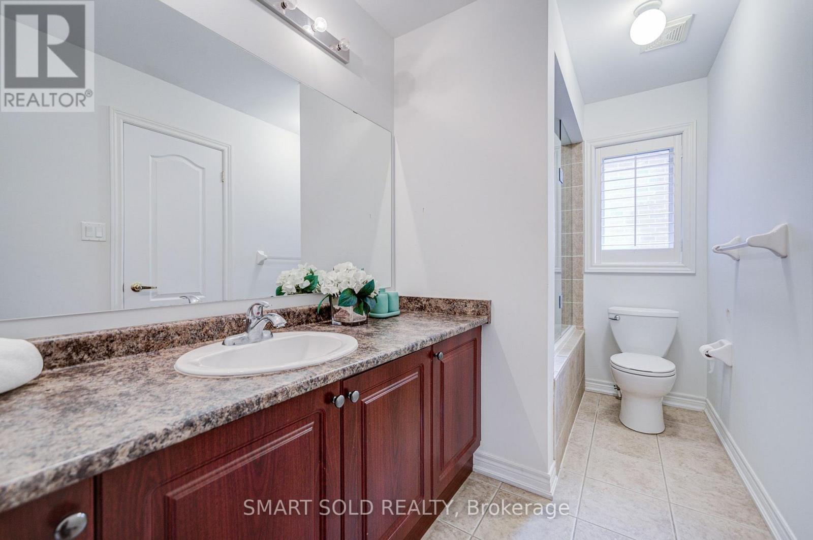 34 JACOBI COURT - Image 42