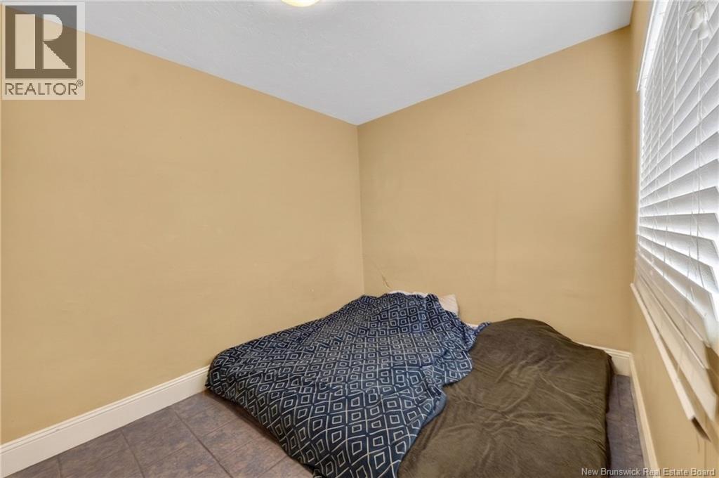 300-304 Mountain Road - 42
