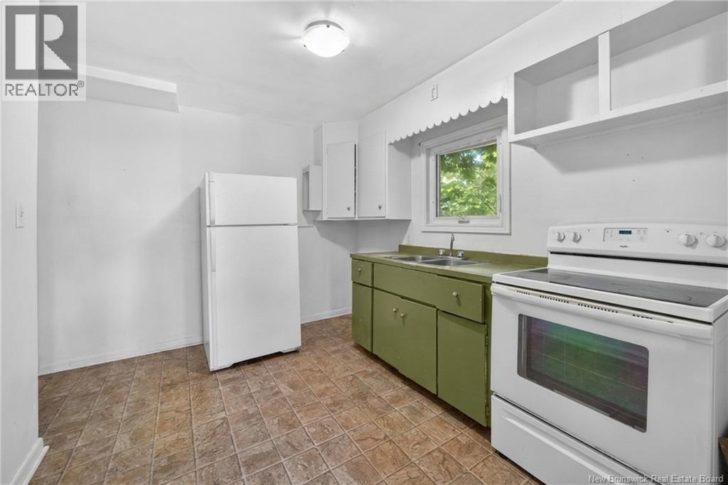 300-304 Mountain Road - 35