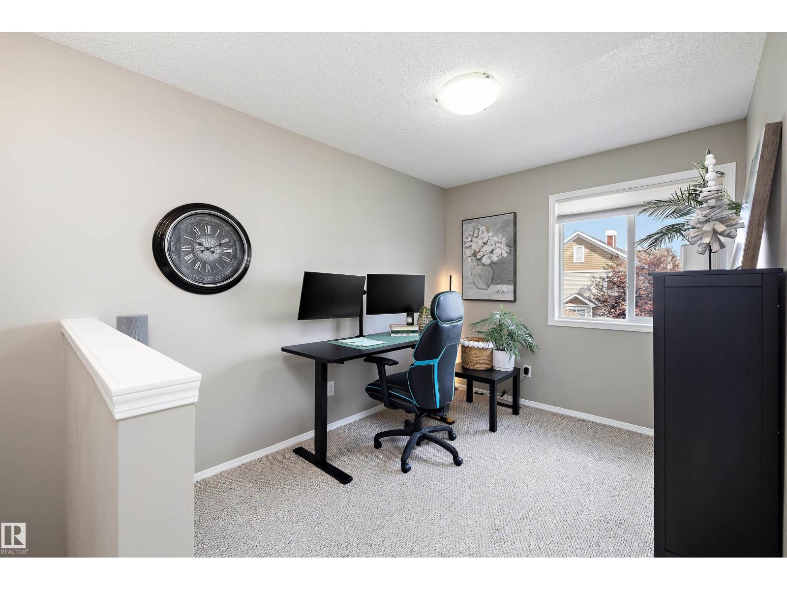 7214 19A AV SW - 19