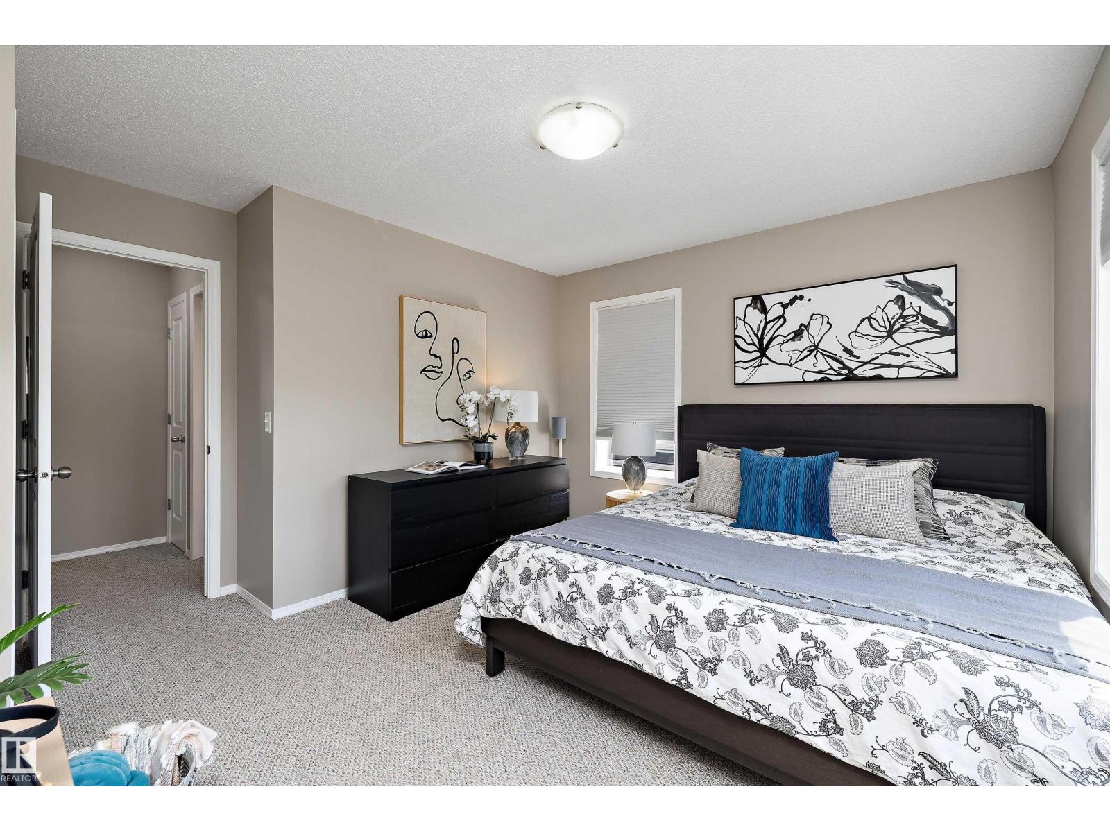 7214 19A AV SW - 25