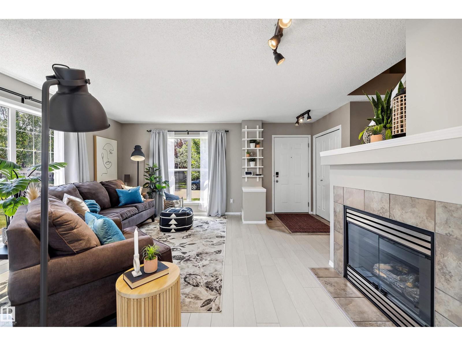 7214 19A AV SW - 9