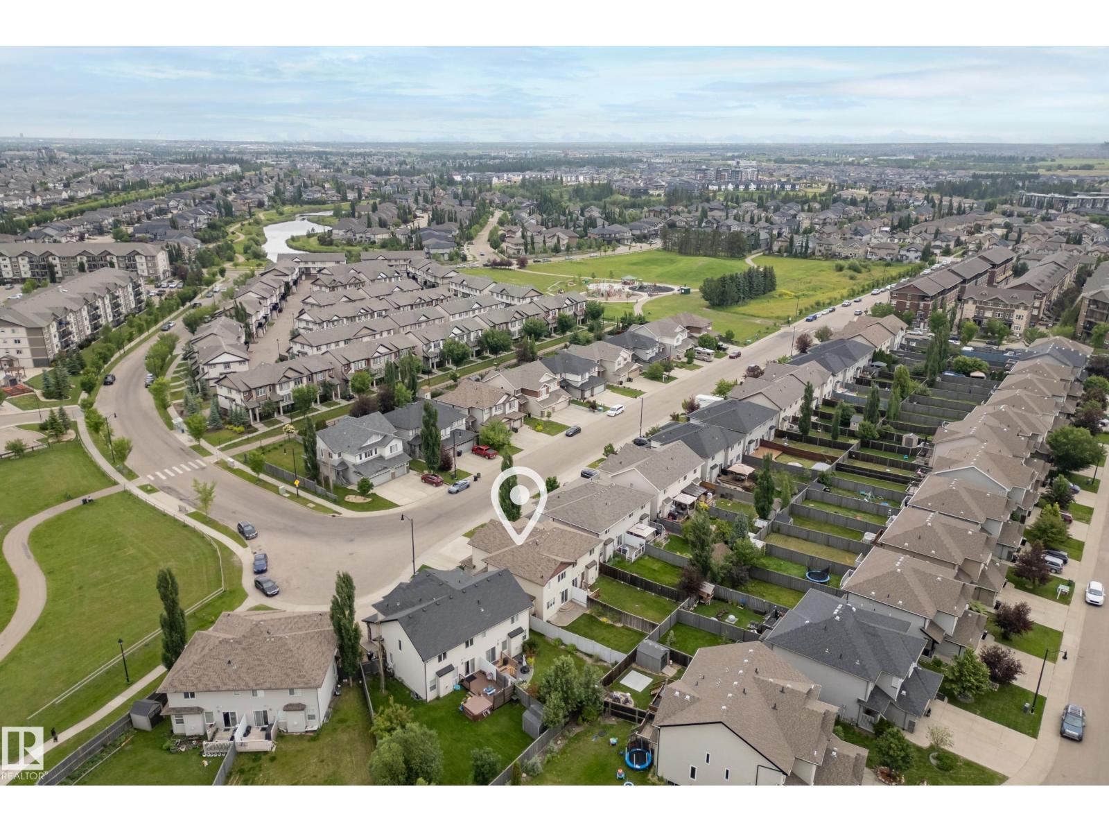 1715 Cunningham WY SW, Callaghan, Edmonton photo 2