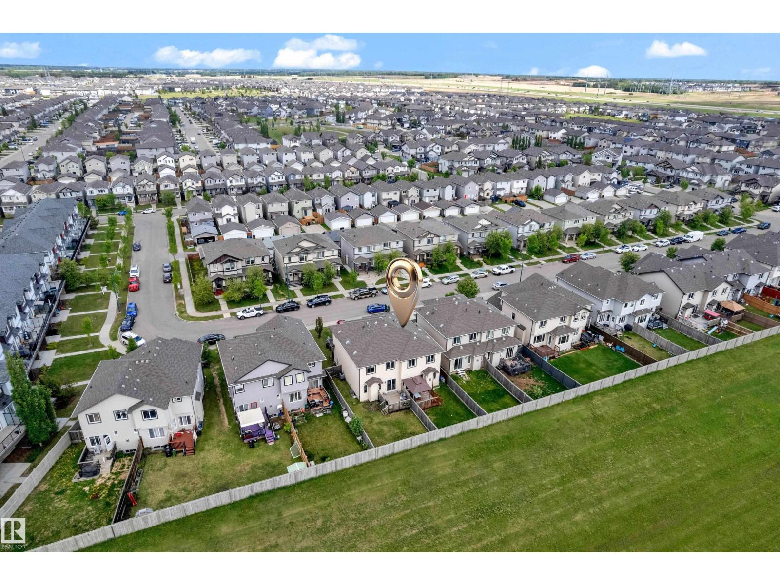 1532 33B ST NW - 35