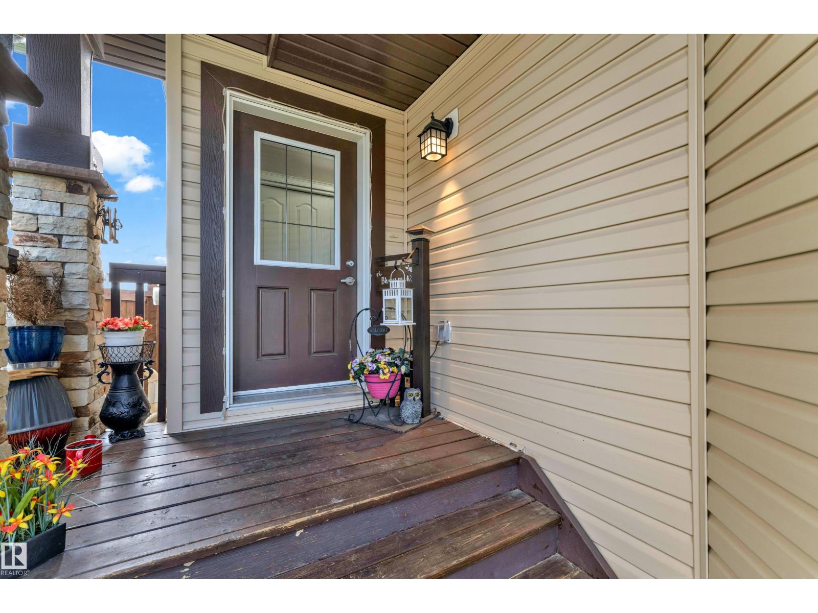 1532 33B ST NW - 5