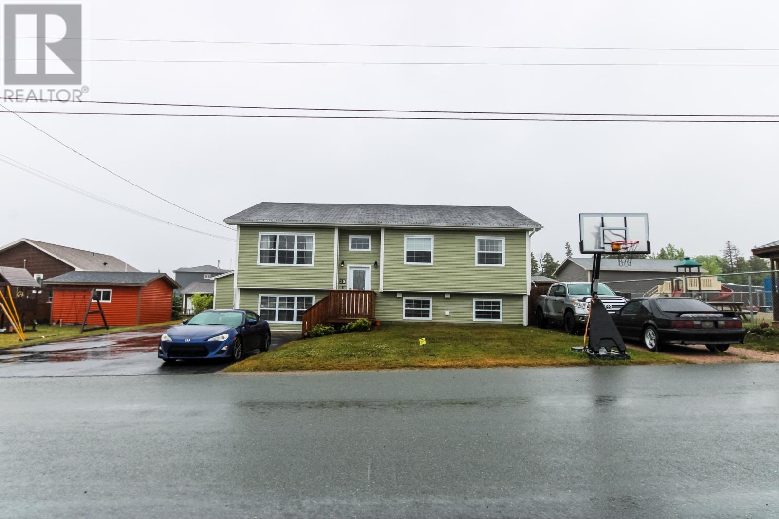 10 Seabreeze Drive - 1