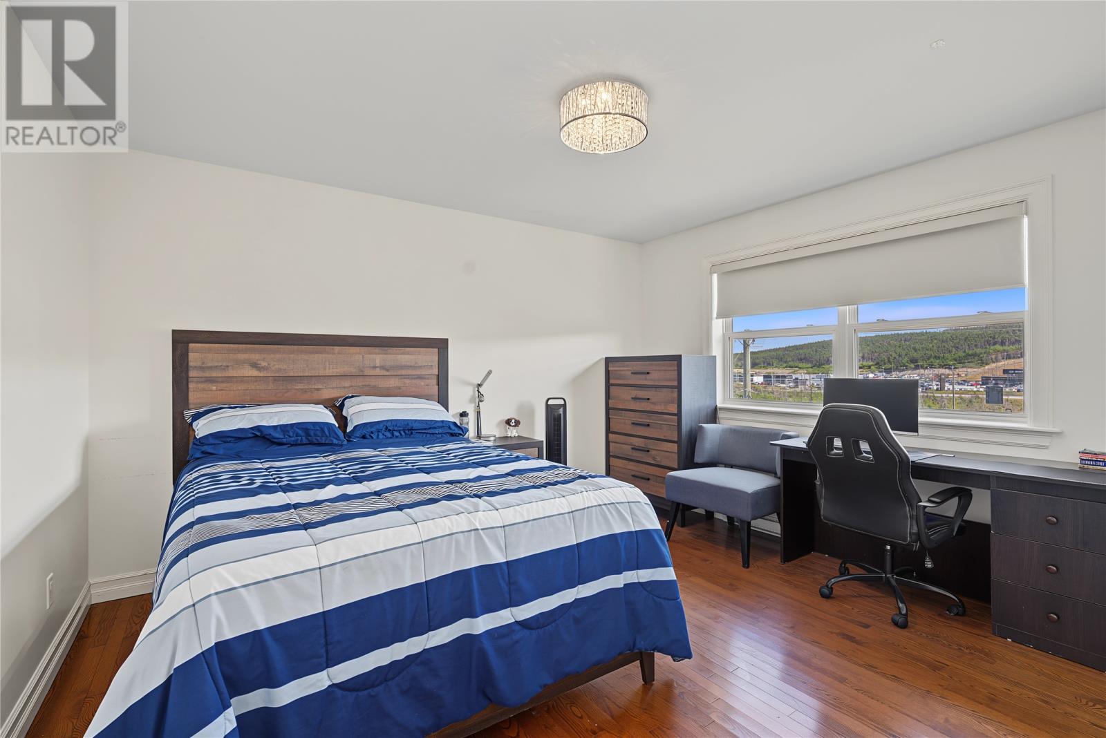50 Iceland Place - Image 22