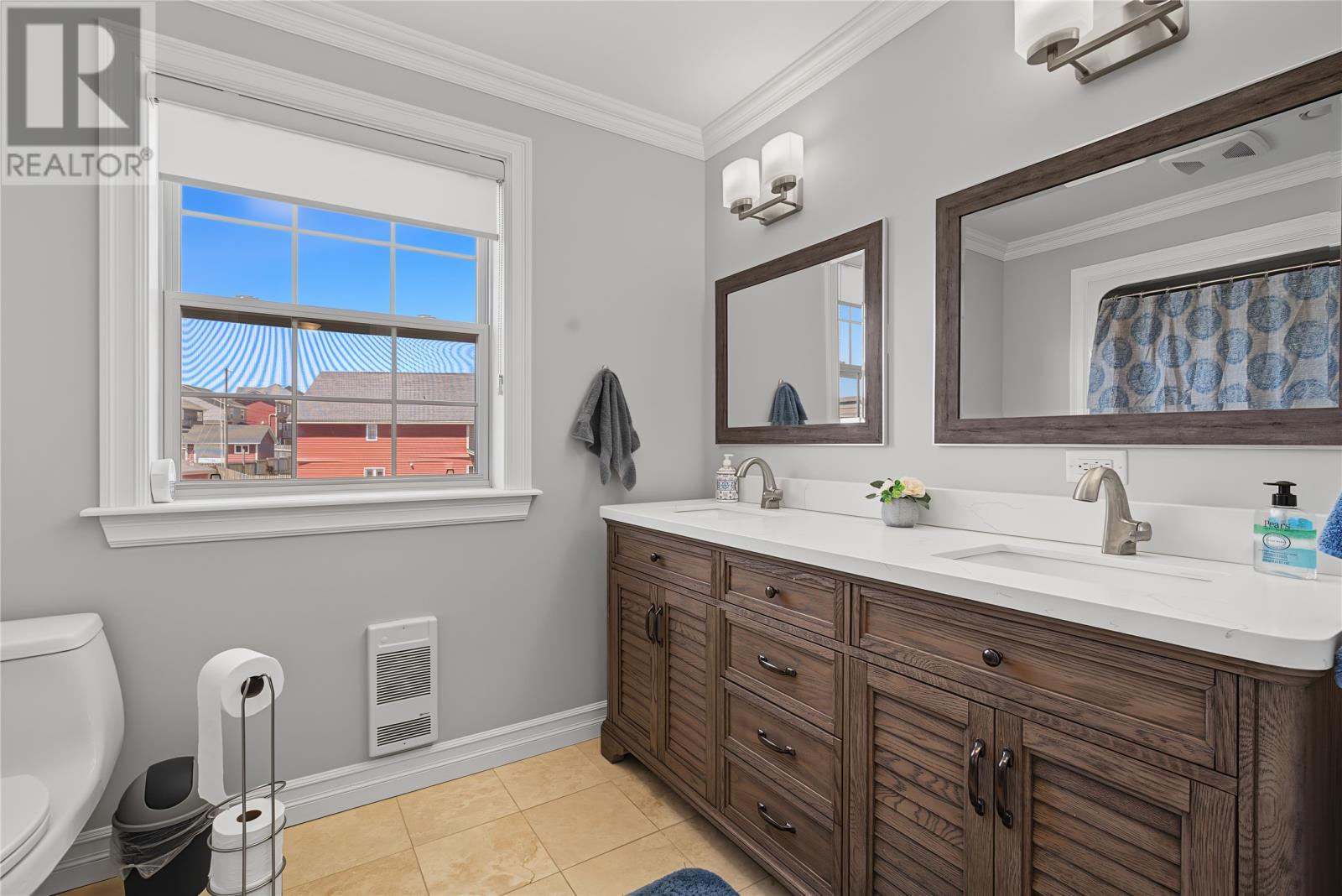 50 Iceland Place - Image 24