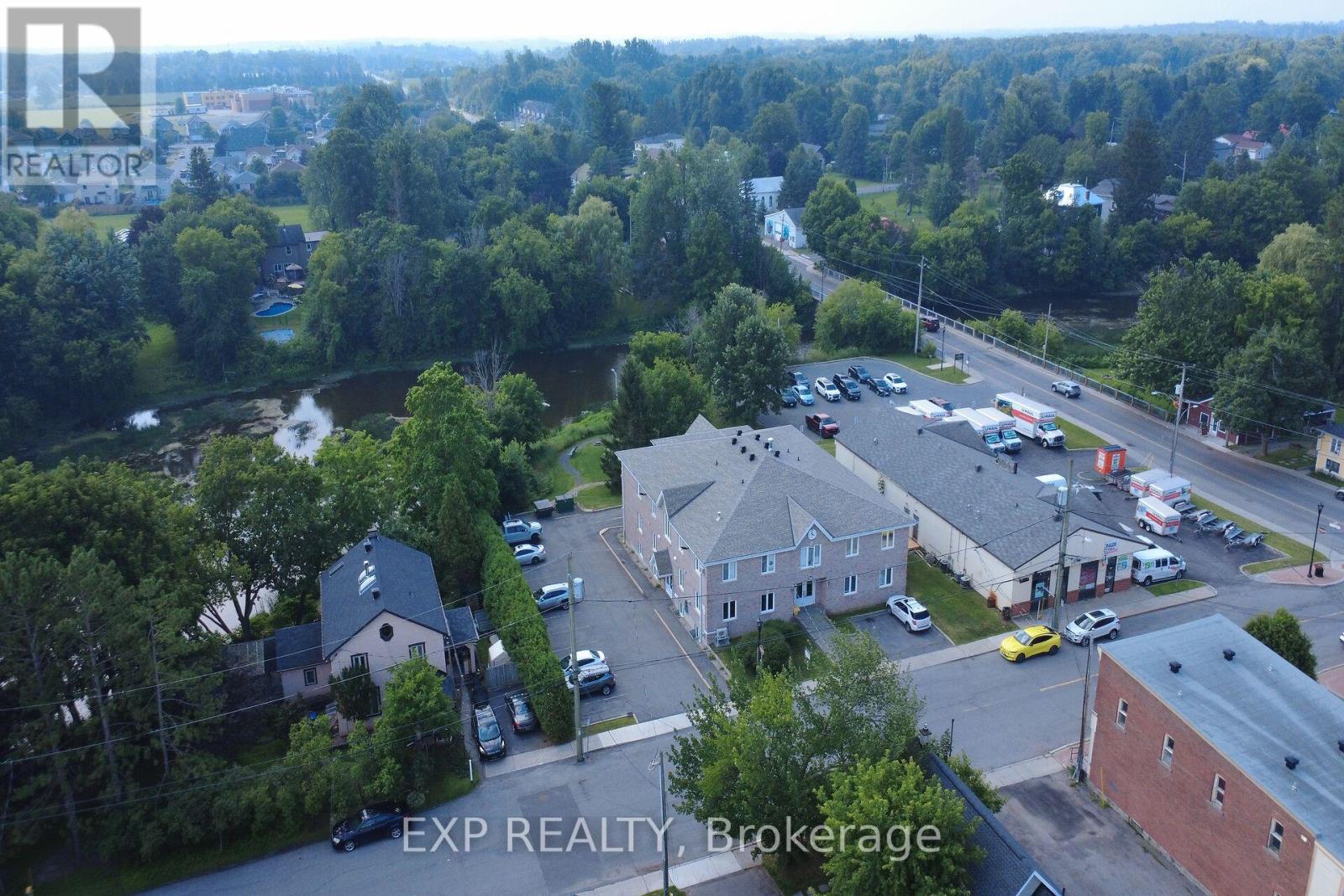 1 Bedroom for Sale in Russell – 2A – 97 MILL STREET – By Peter Sagos - Image 31