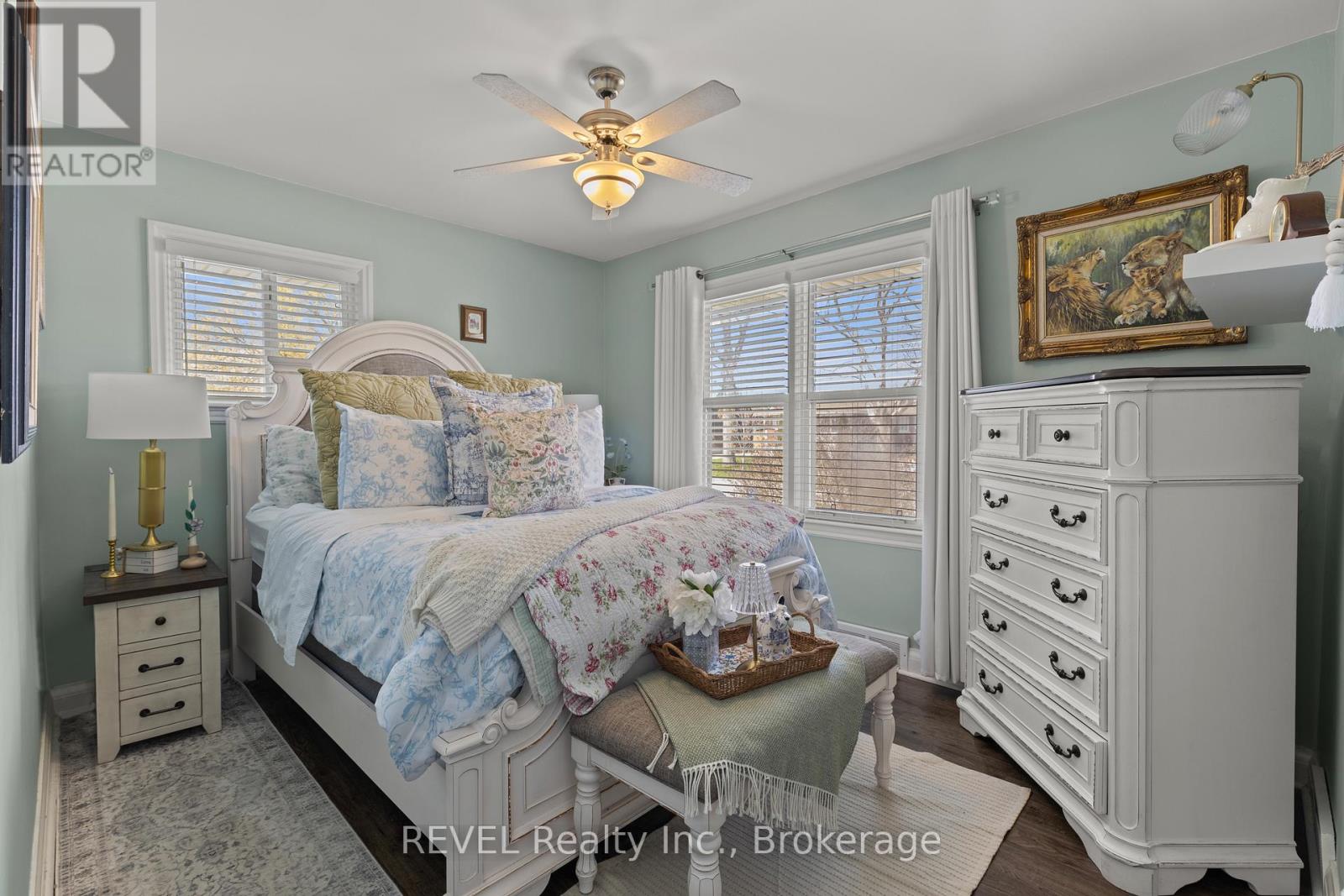 41 ROSE AVENUE - 13
