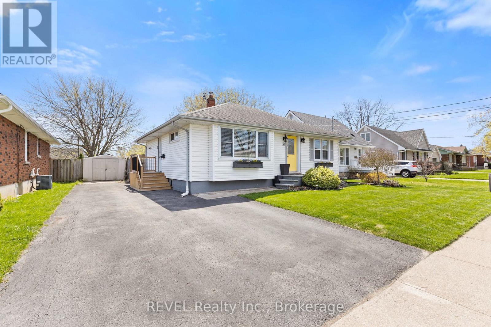 41 ROSE AVENUE - 2