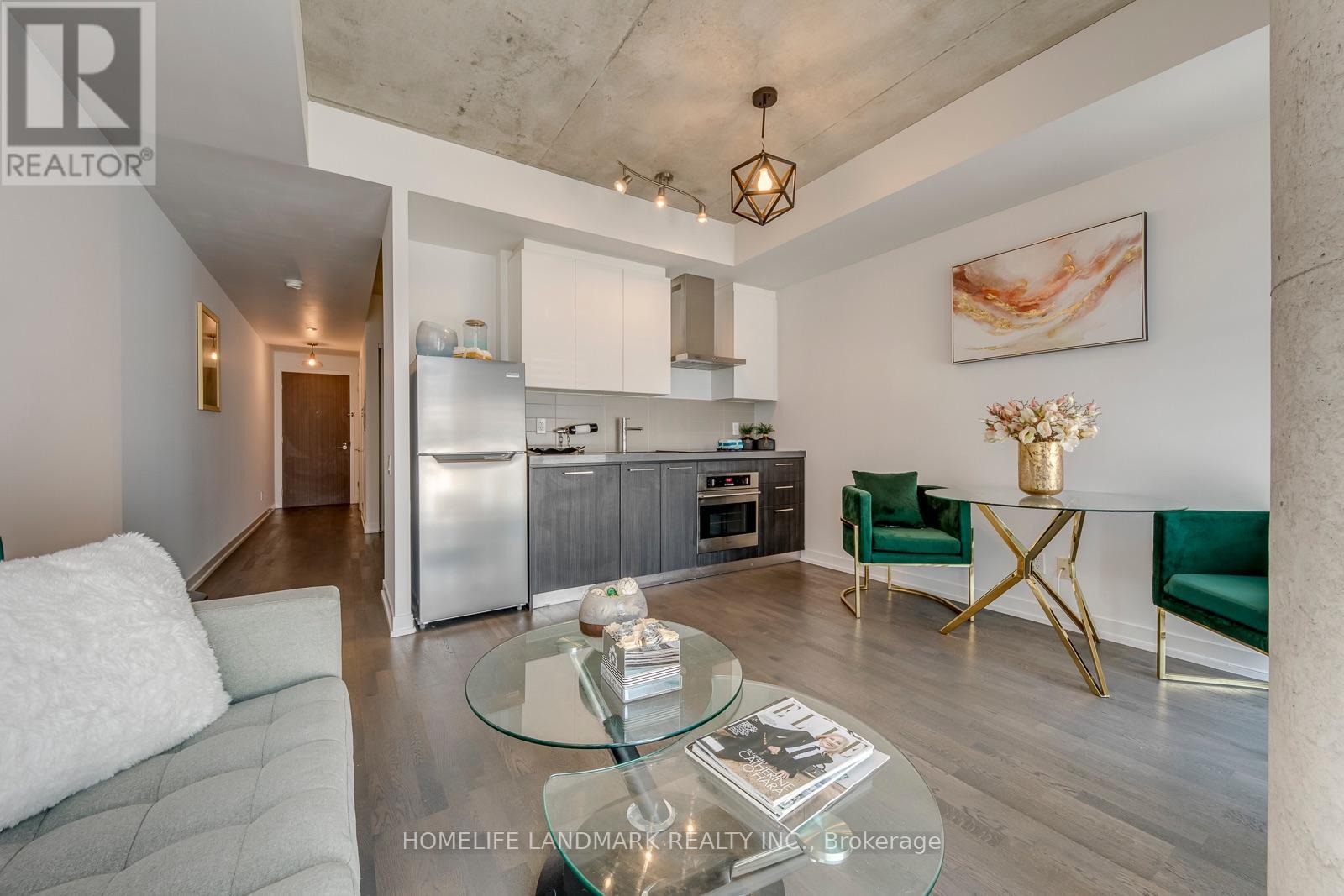 #519 560 KING STREET W - 12