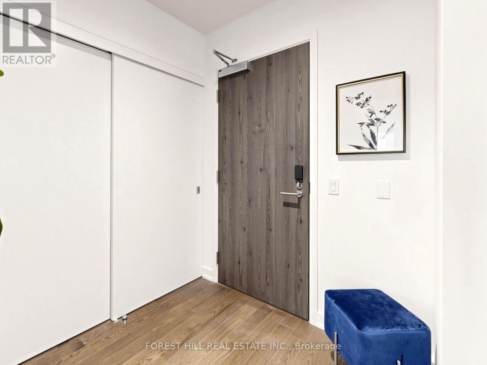 #210 25 RICHMOND STREET E - 18