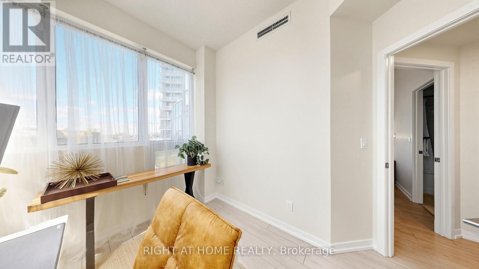 #311 49 EAST LIBERTY STREET - Image 28