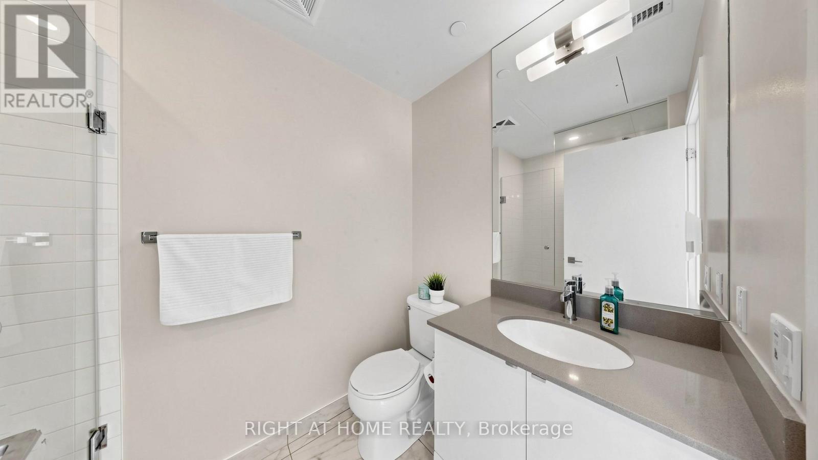 #311 49 EAST LIBERTY STREET - Image 29