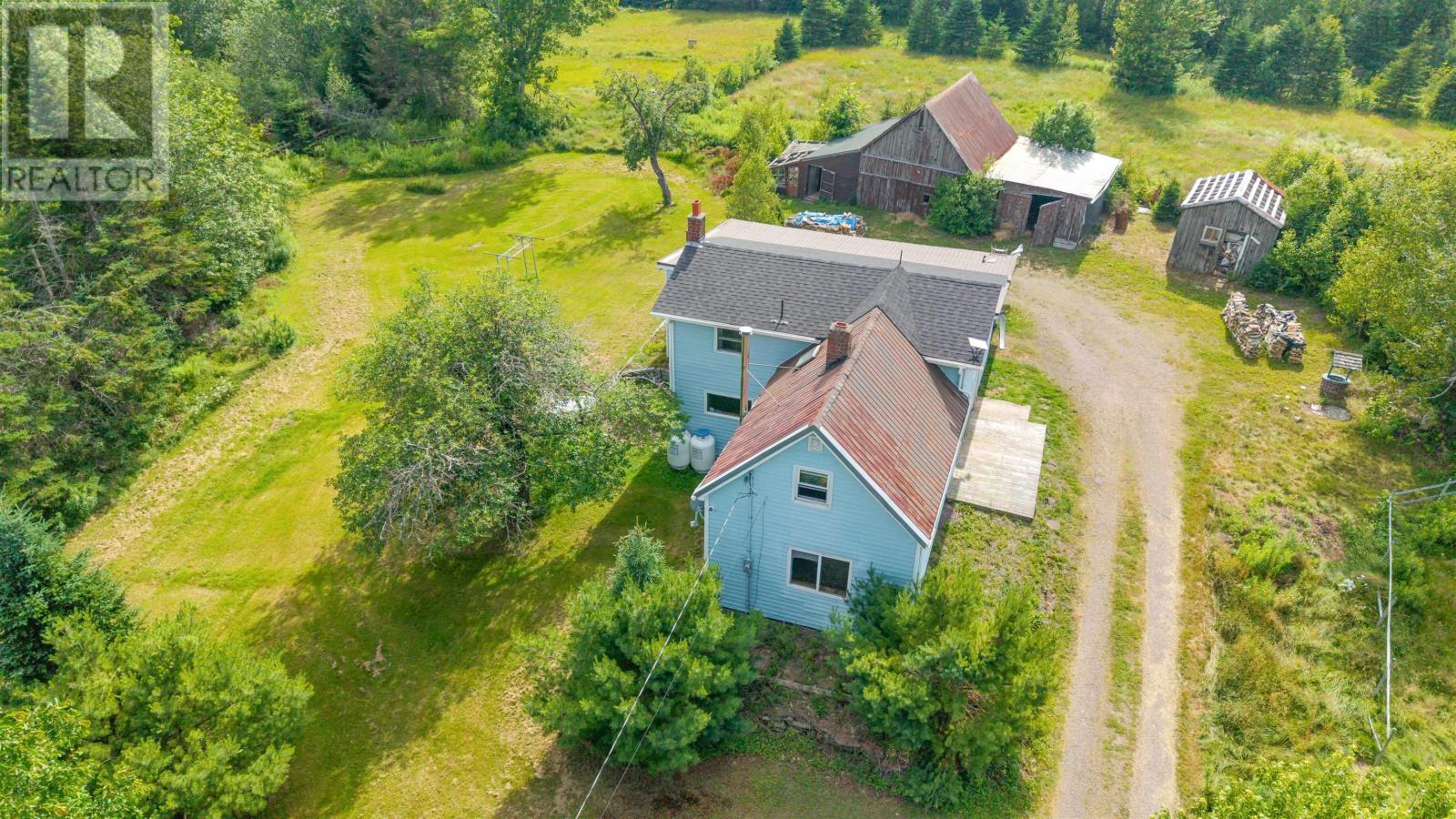 111 Minto Road - 1