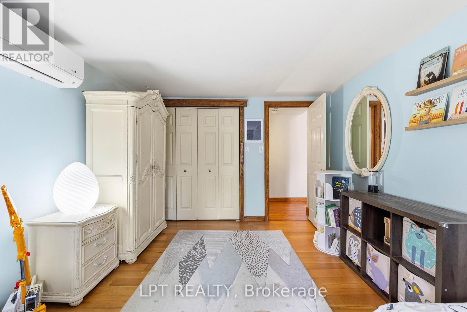 26 VAMBOLA AVENUE - 32