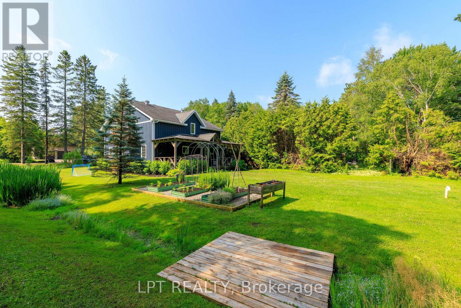 26 VAMBOLA AVENUE - 34