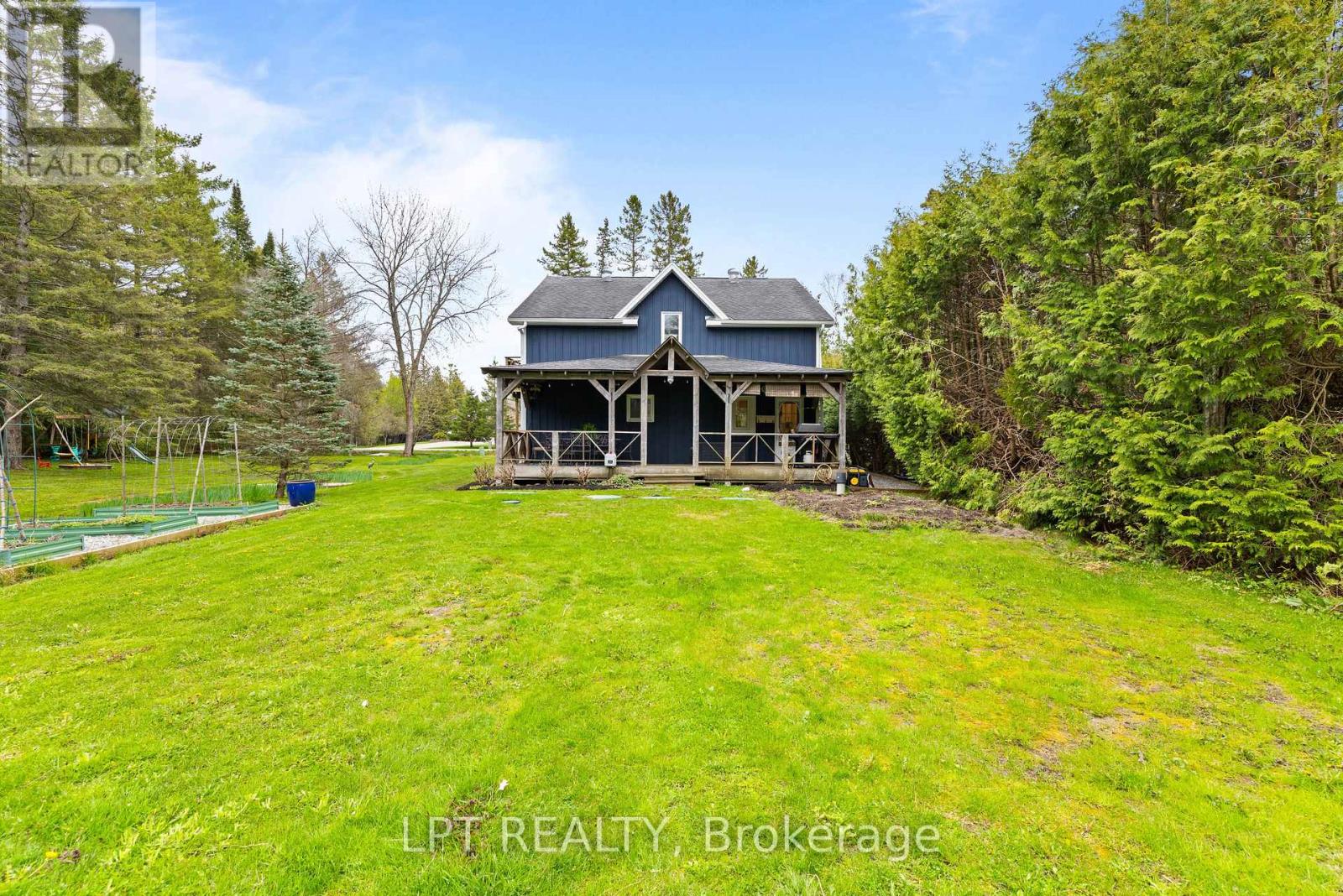 26 VAMBOLA AVENUE - 36