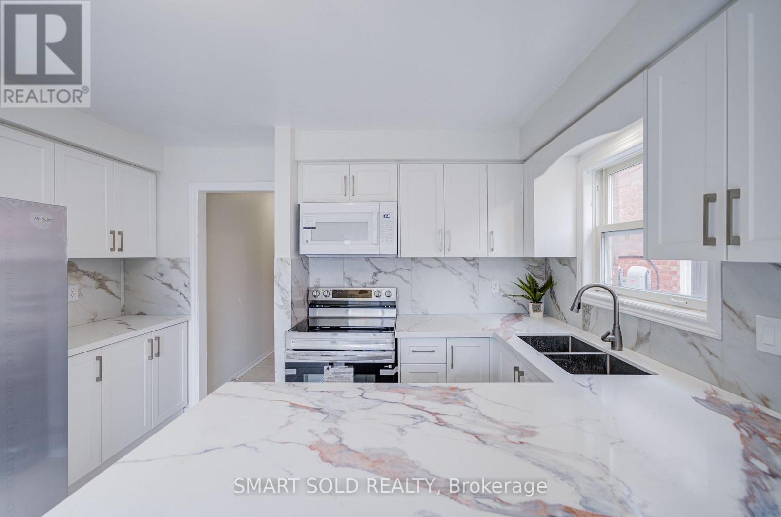 19 JUSTUS DRIVE - Image 10