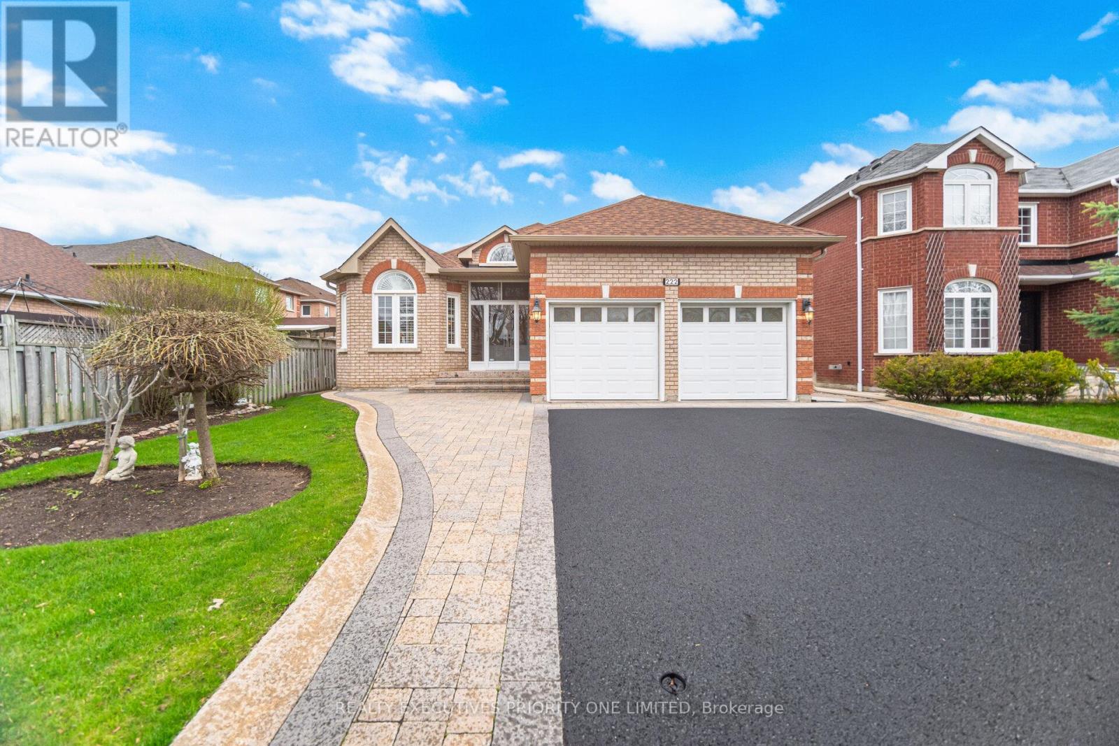 222 CAPRONI DRIVE - 1