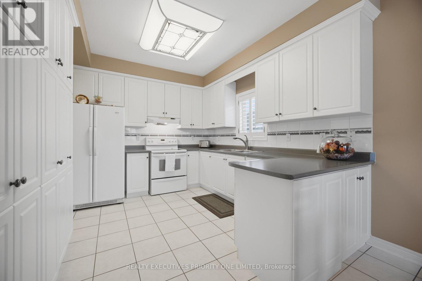 222 CAPRONI DRIVE - 12