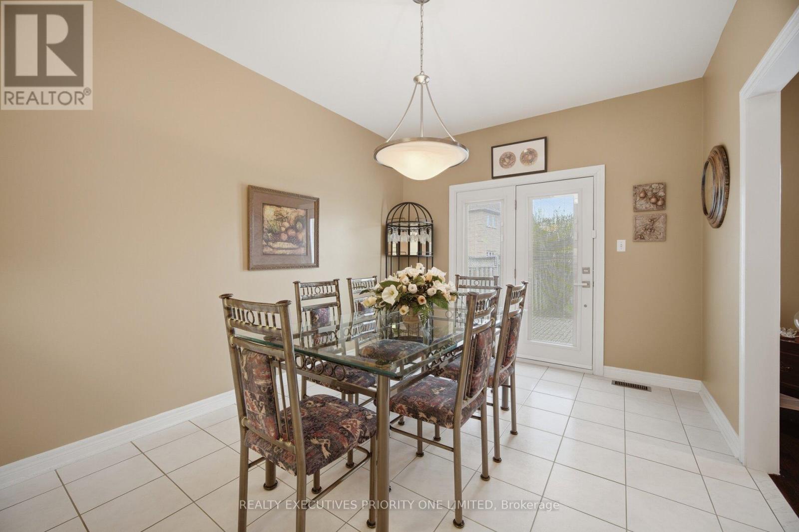 222 CAPRONI DRIVE - 15