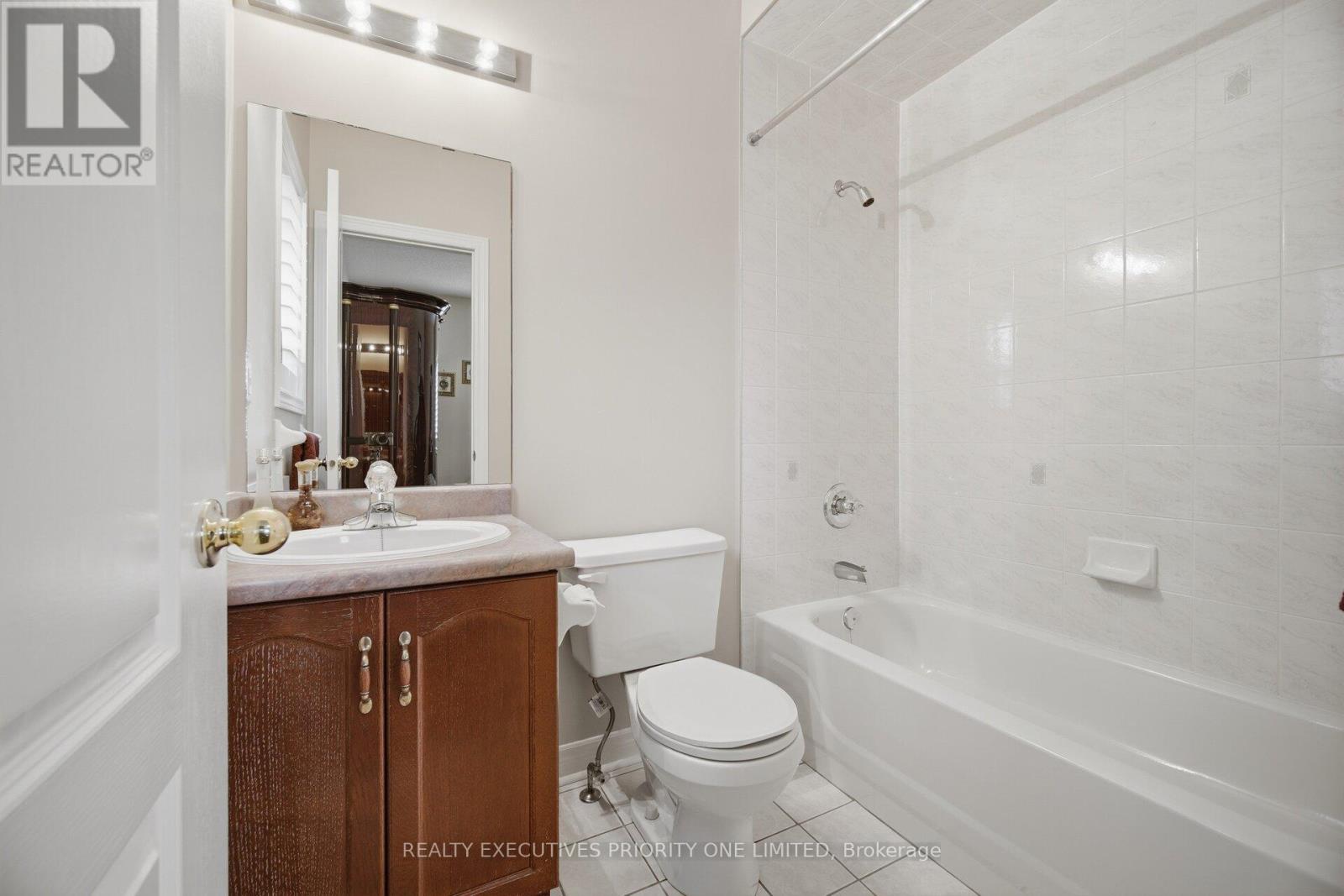 222 CAPRONI DRIVE - 22
