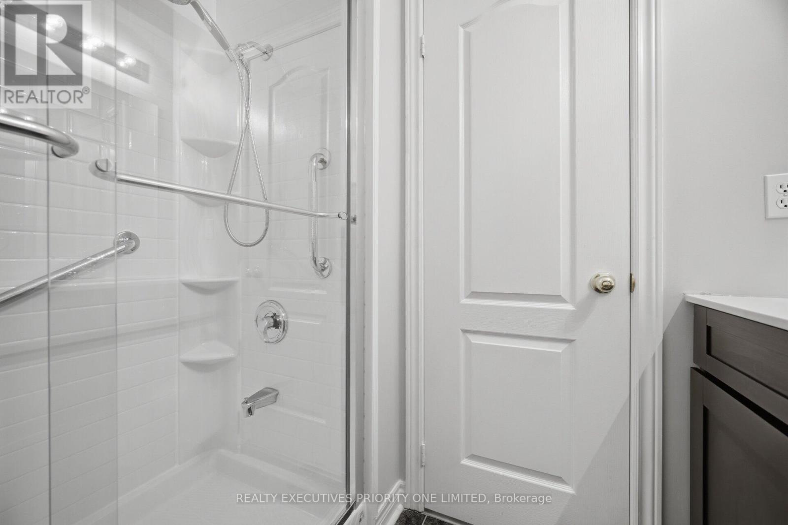 222 CAPRONI DRIVE - 28