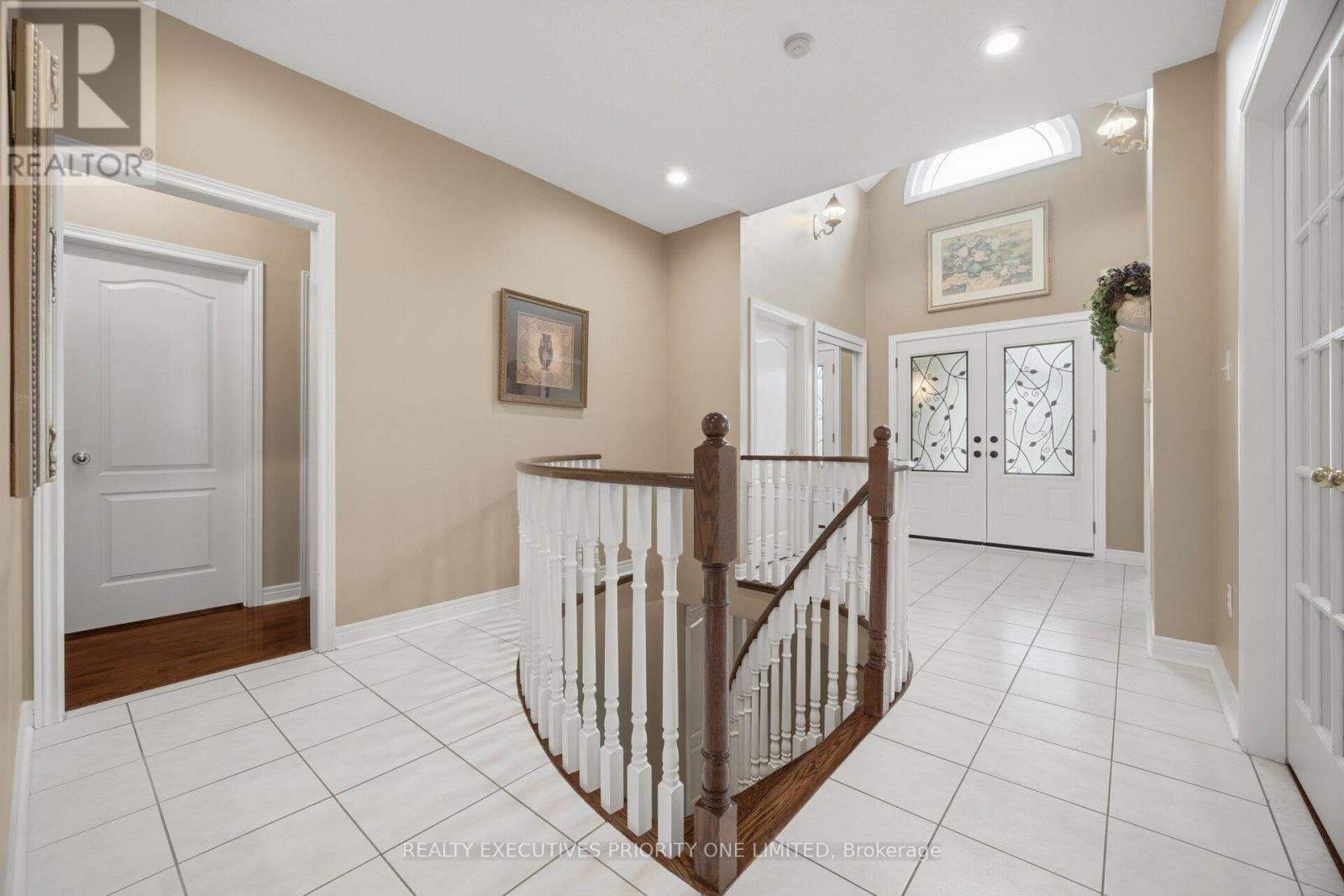 222 CAPRONI DRIVE - 29