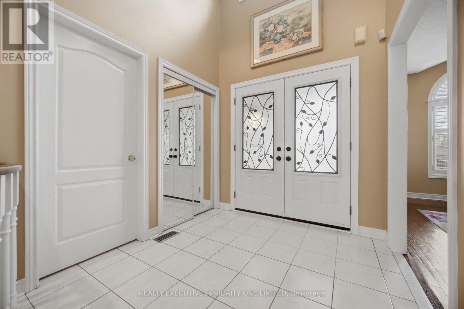 222 CAPRONI DRIVE - 4