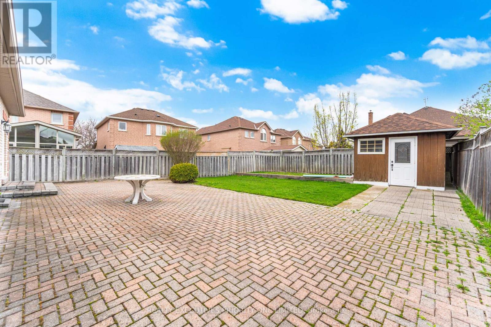 222 CAPRONI DRIVE - 42