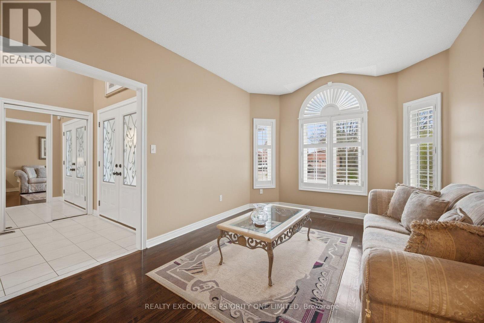 222 CAPRONI DRIVE - 7