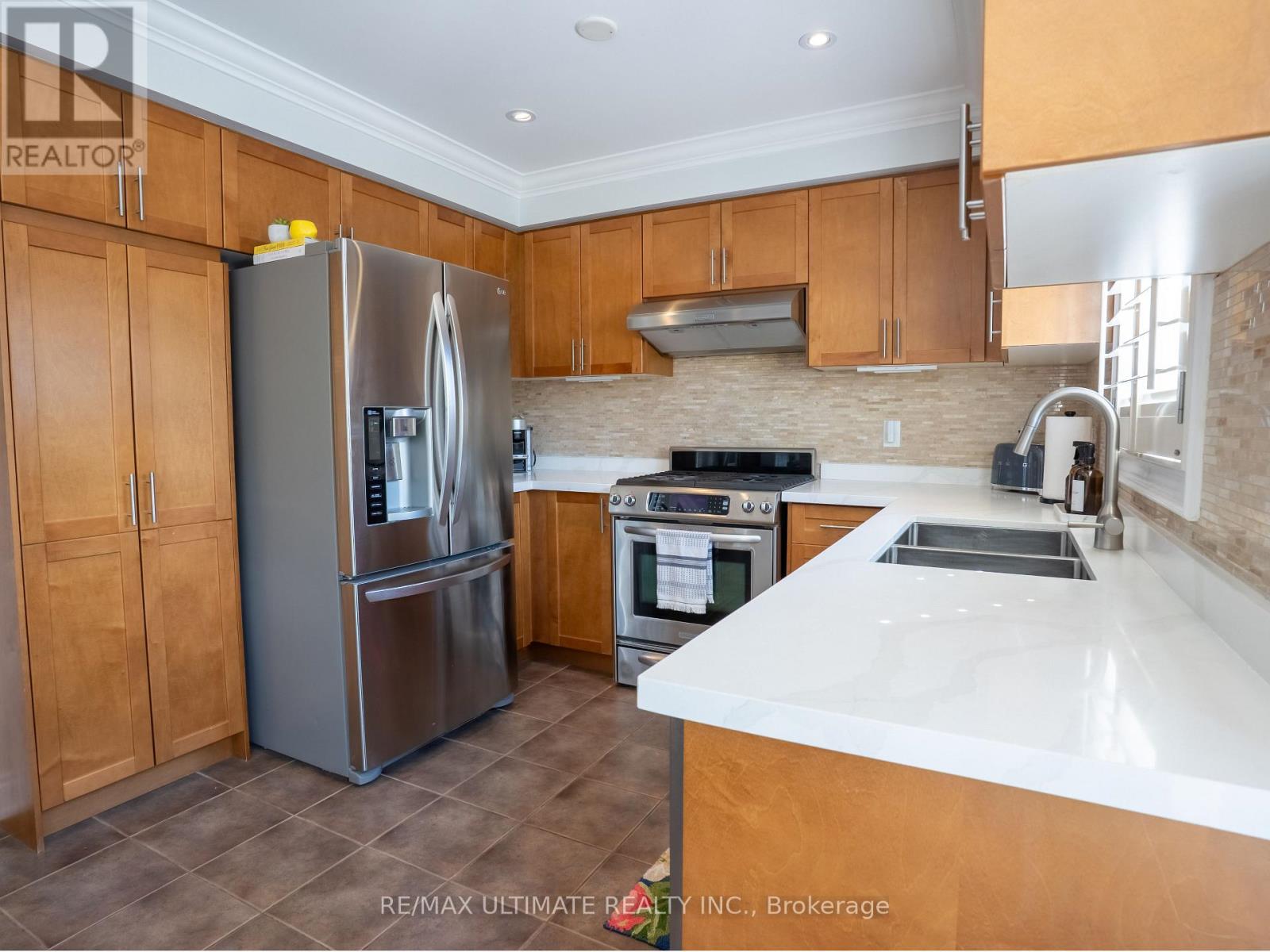 43 SHELBOURNE DRIVE - Image 11