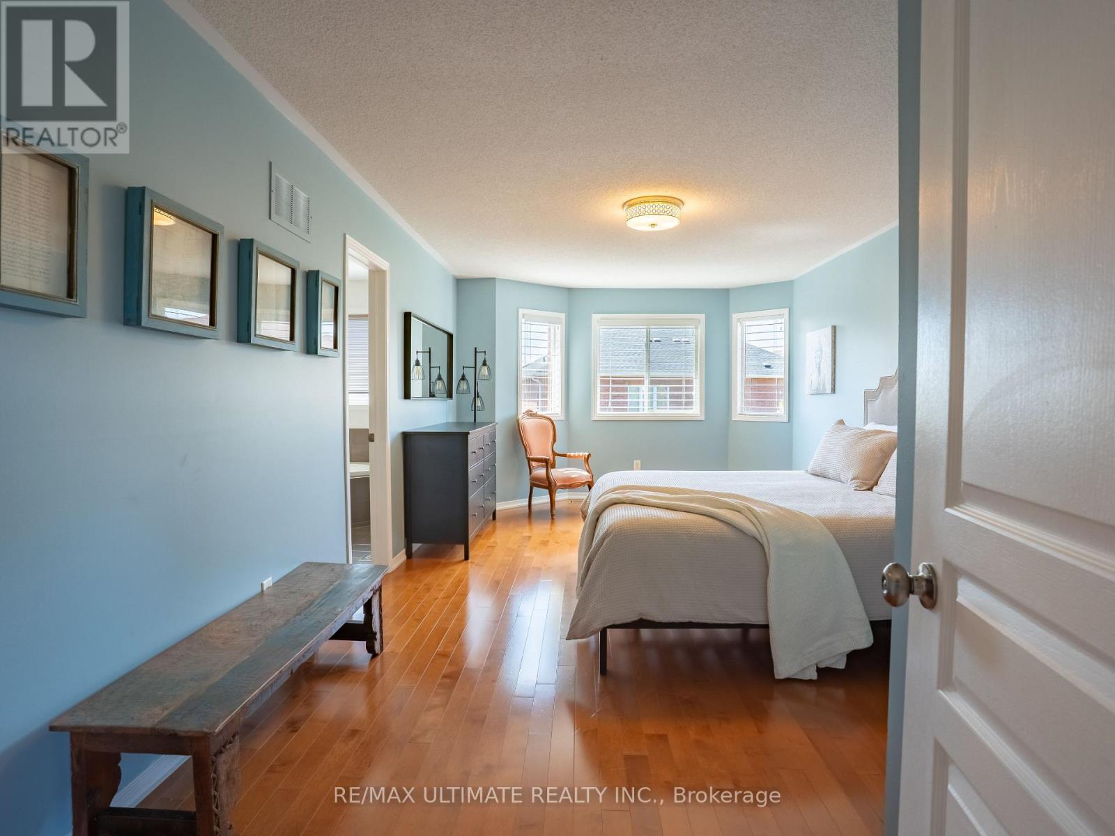 43 SHELBOURNE DRIVE - Image 14