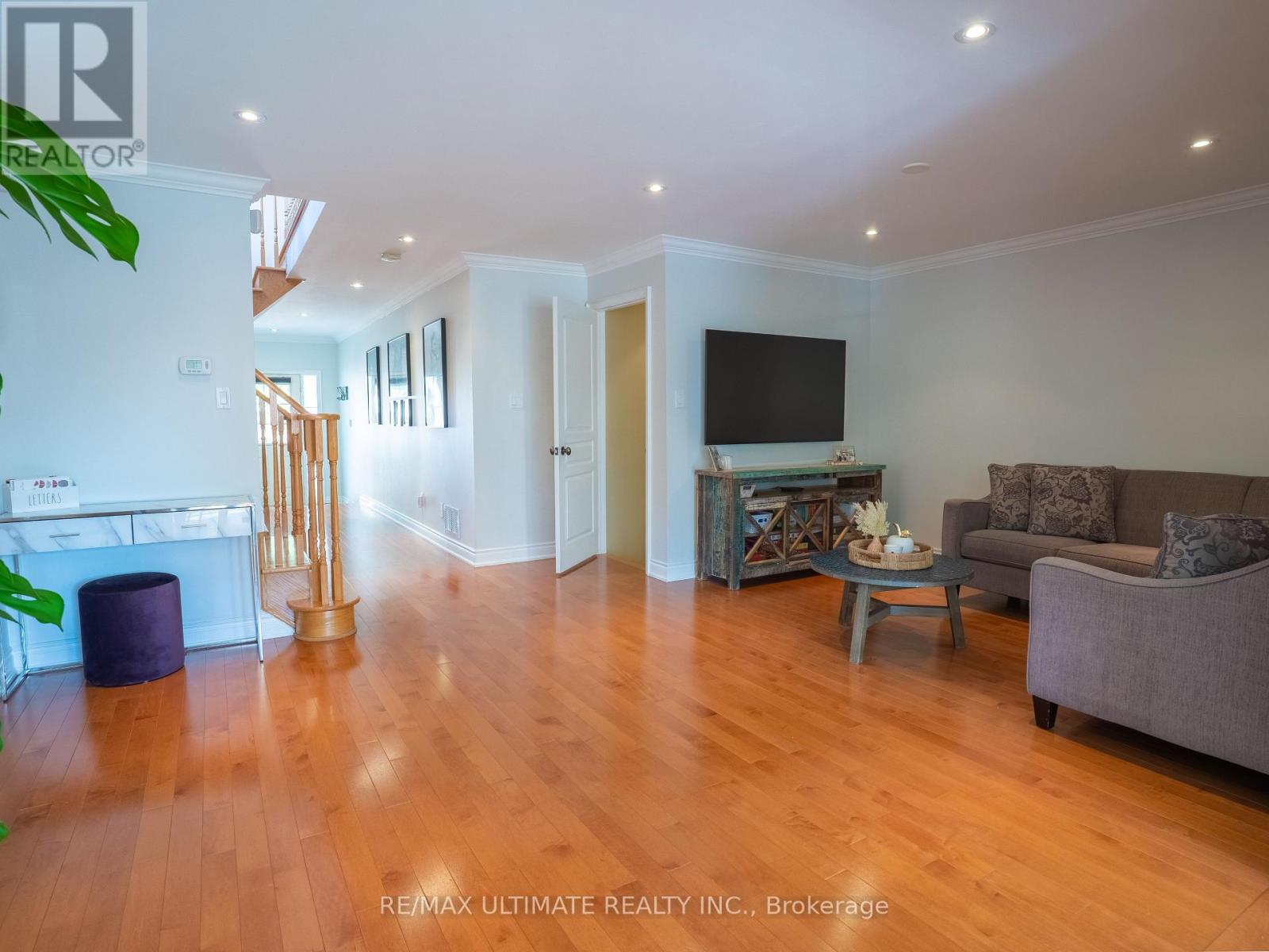 43 SHELBOURNE DRIVE - Image 7