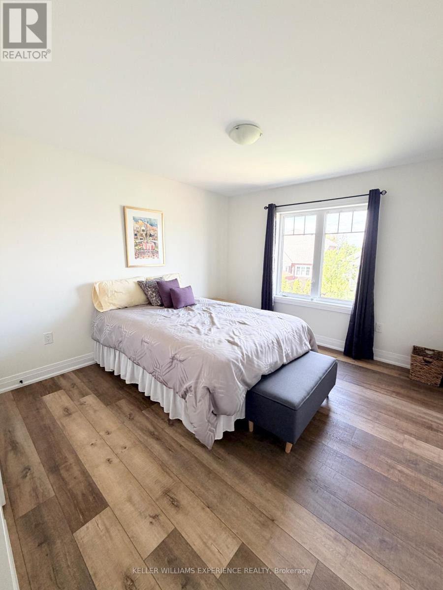31 BROWNING BOULEVARD S - 18
