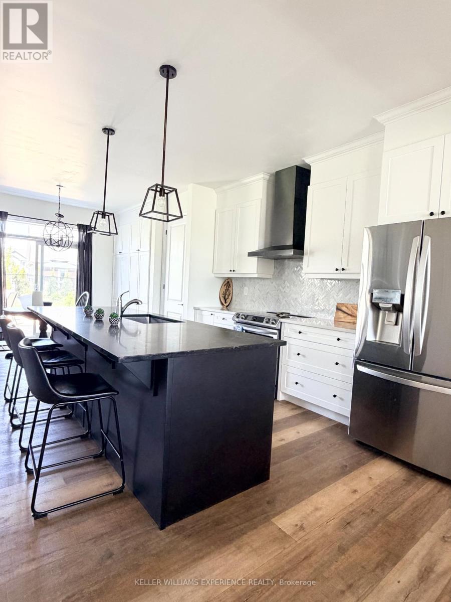 31 BROWNING BOULEVARD S - 4