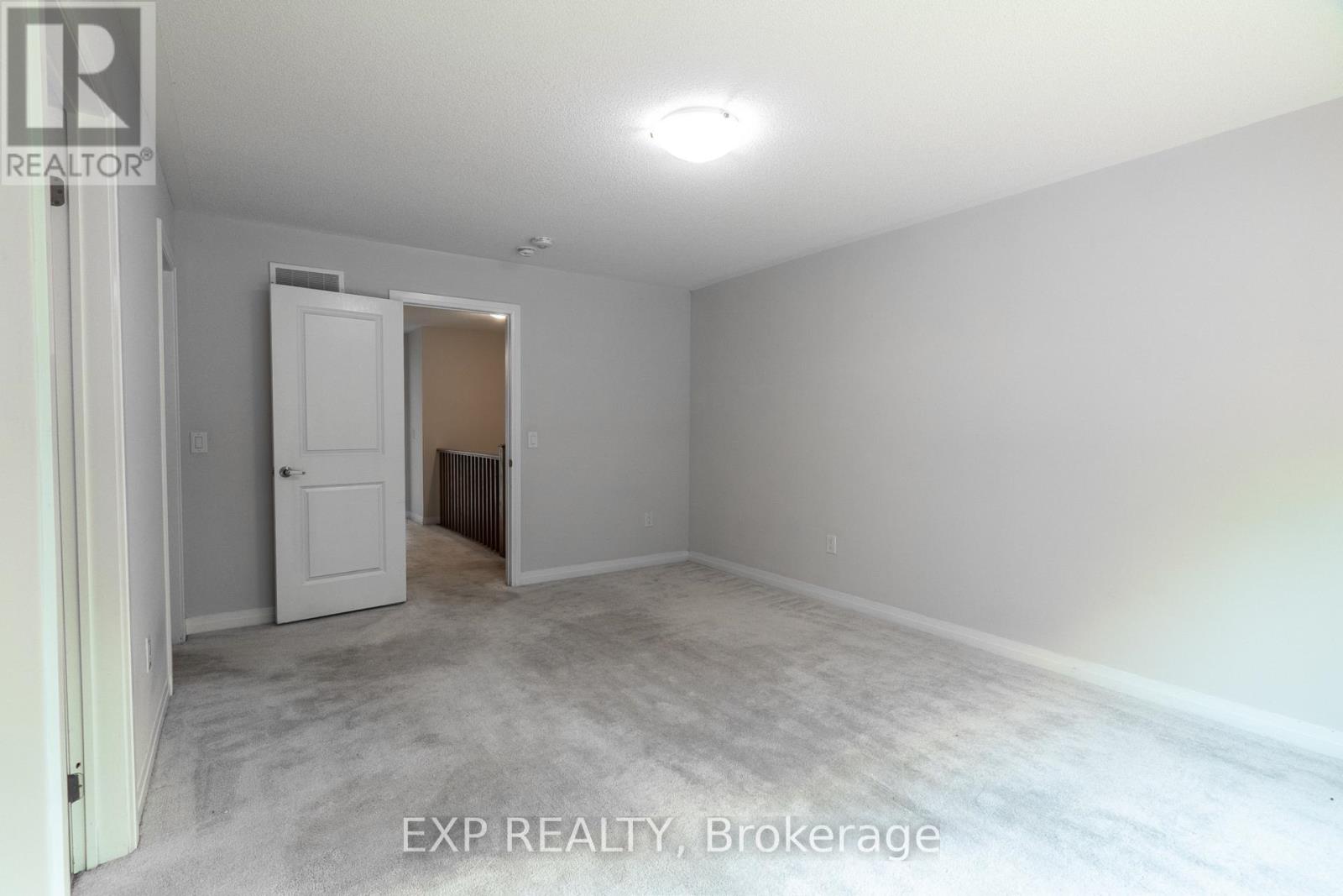 #1207 585 COLBORNE STREET - Image 13