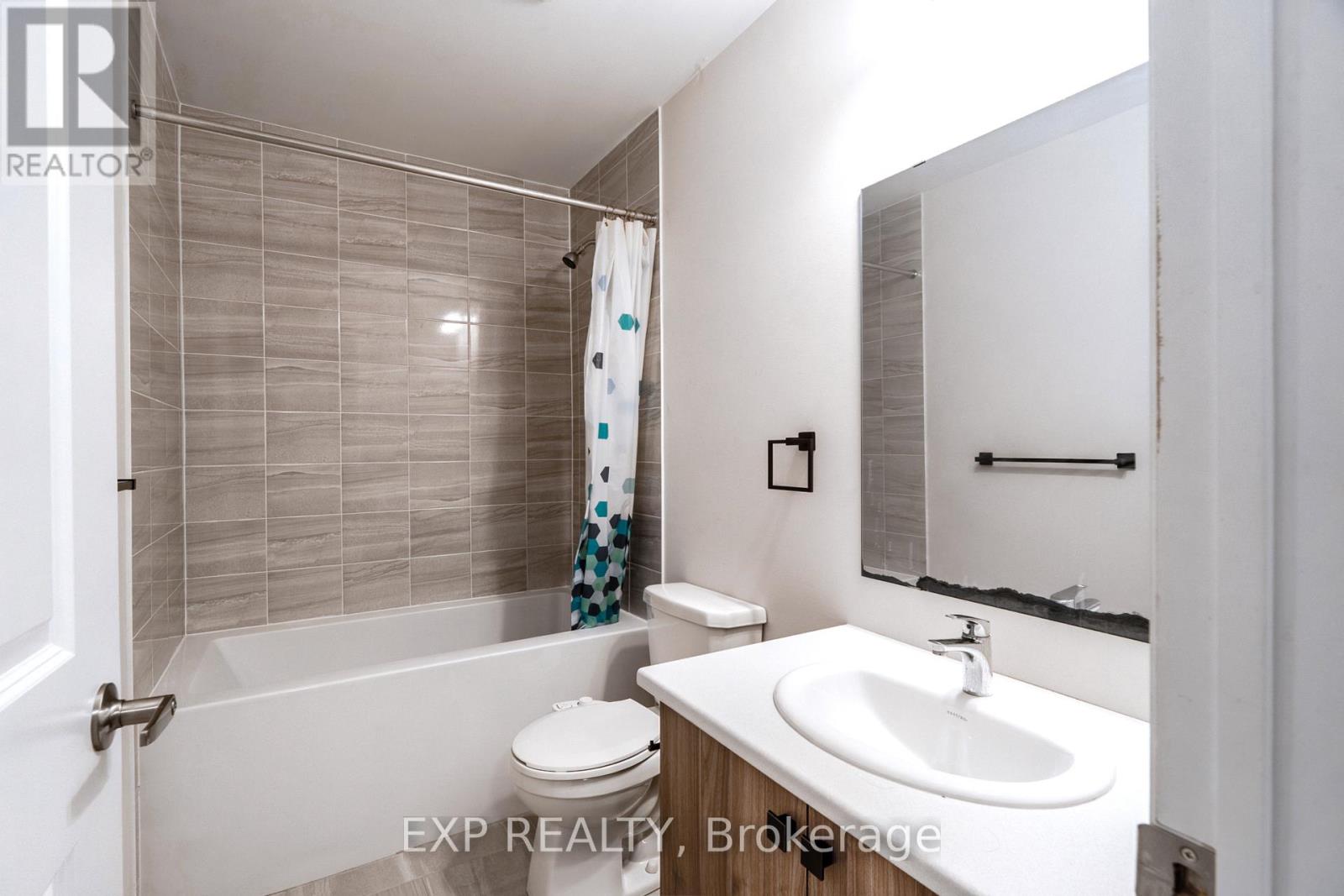 #1207 585 COLBORNE STREET - Image 19