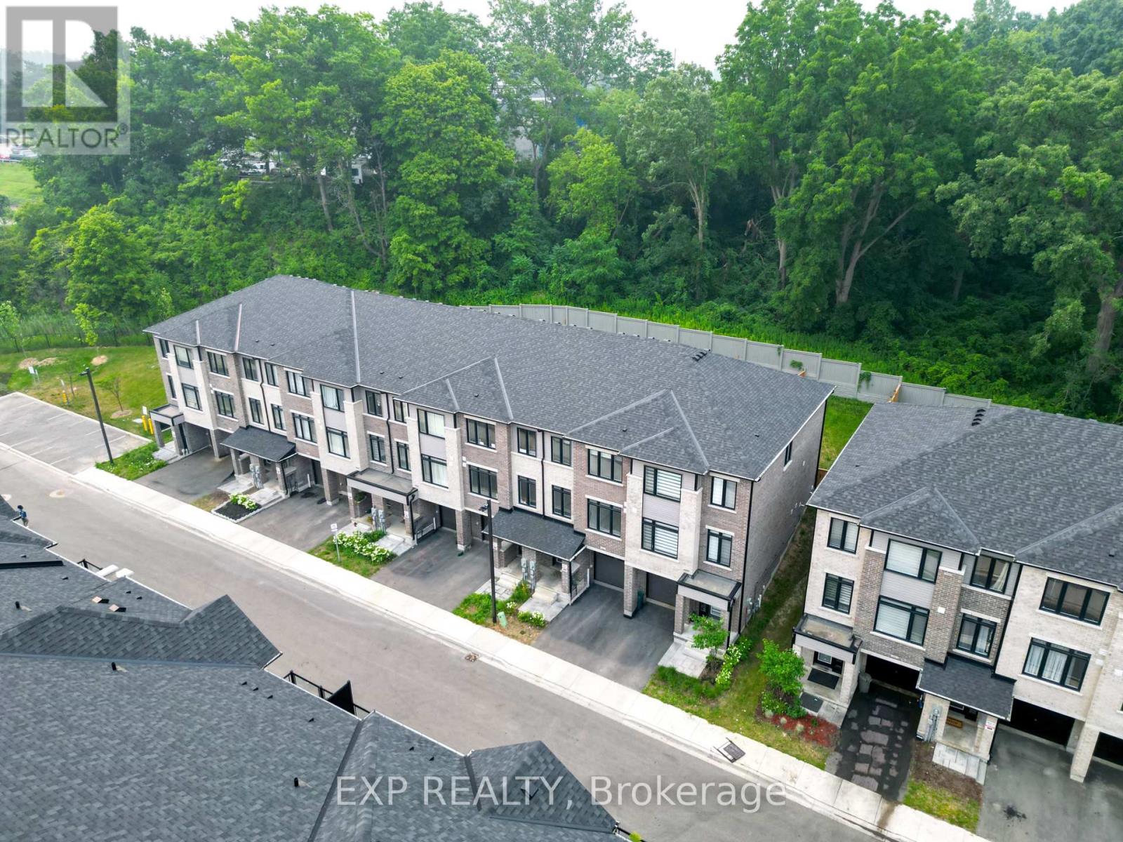 #1207 585 COLBORNE STREET - 2