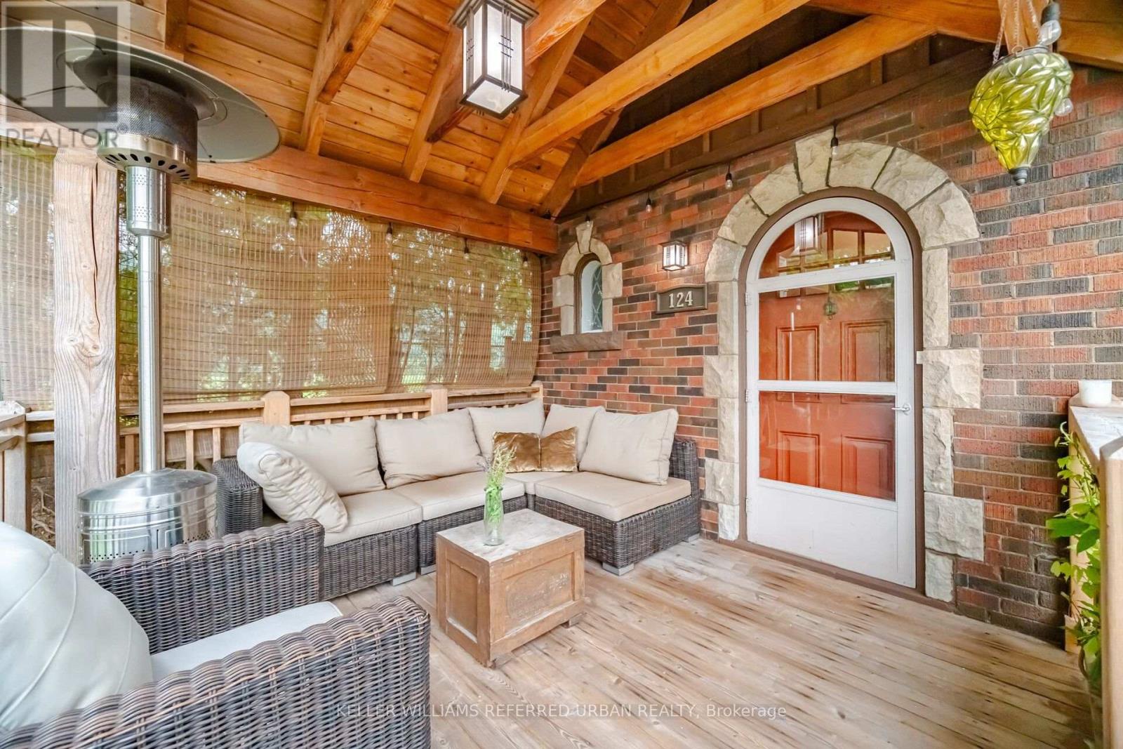 124 KIPLING ROAD - 2