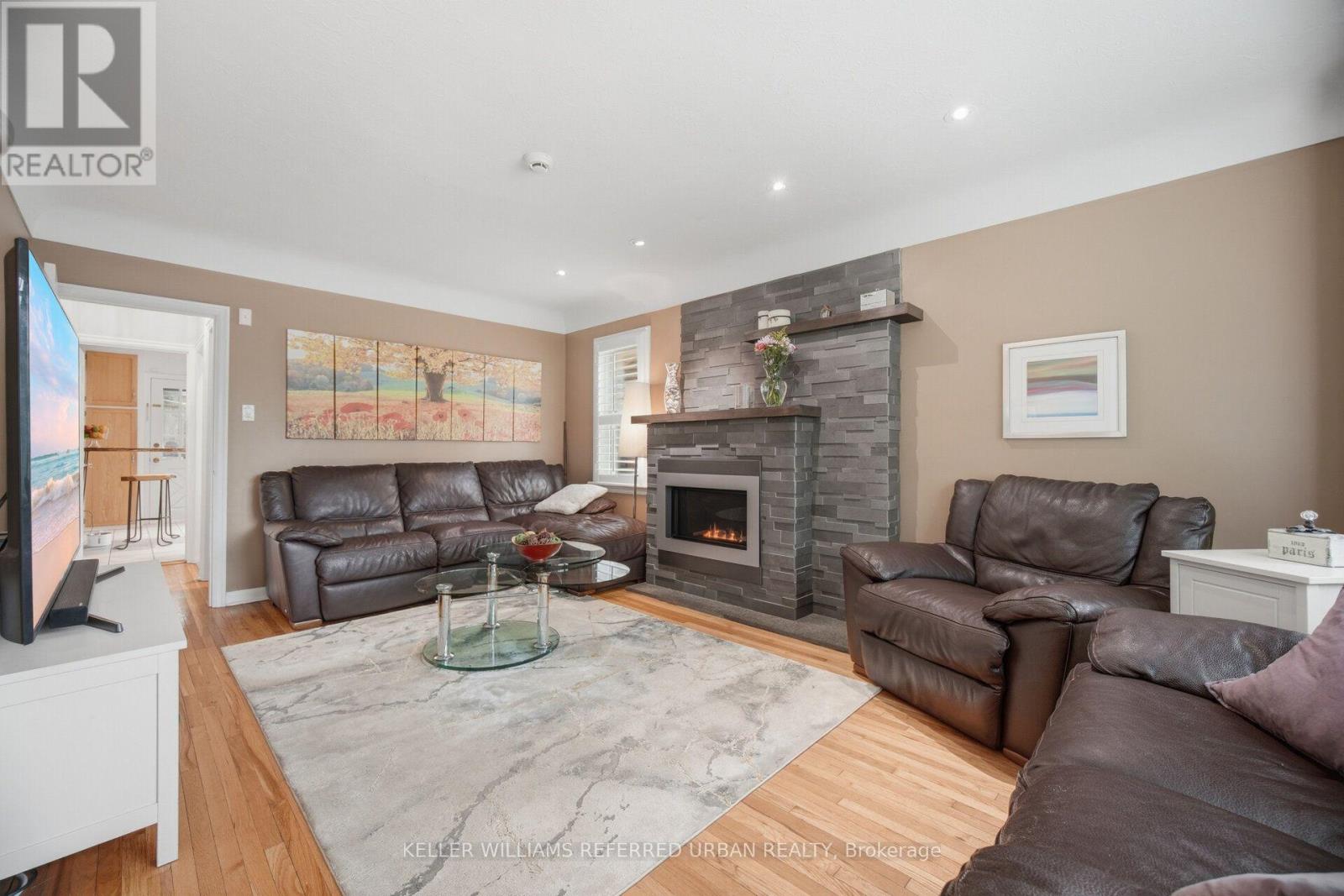124 KIPLING ROAD - 3