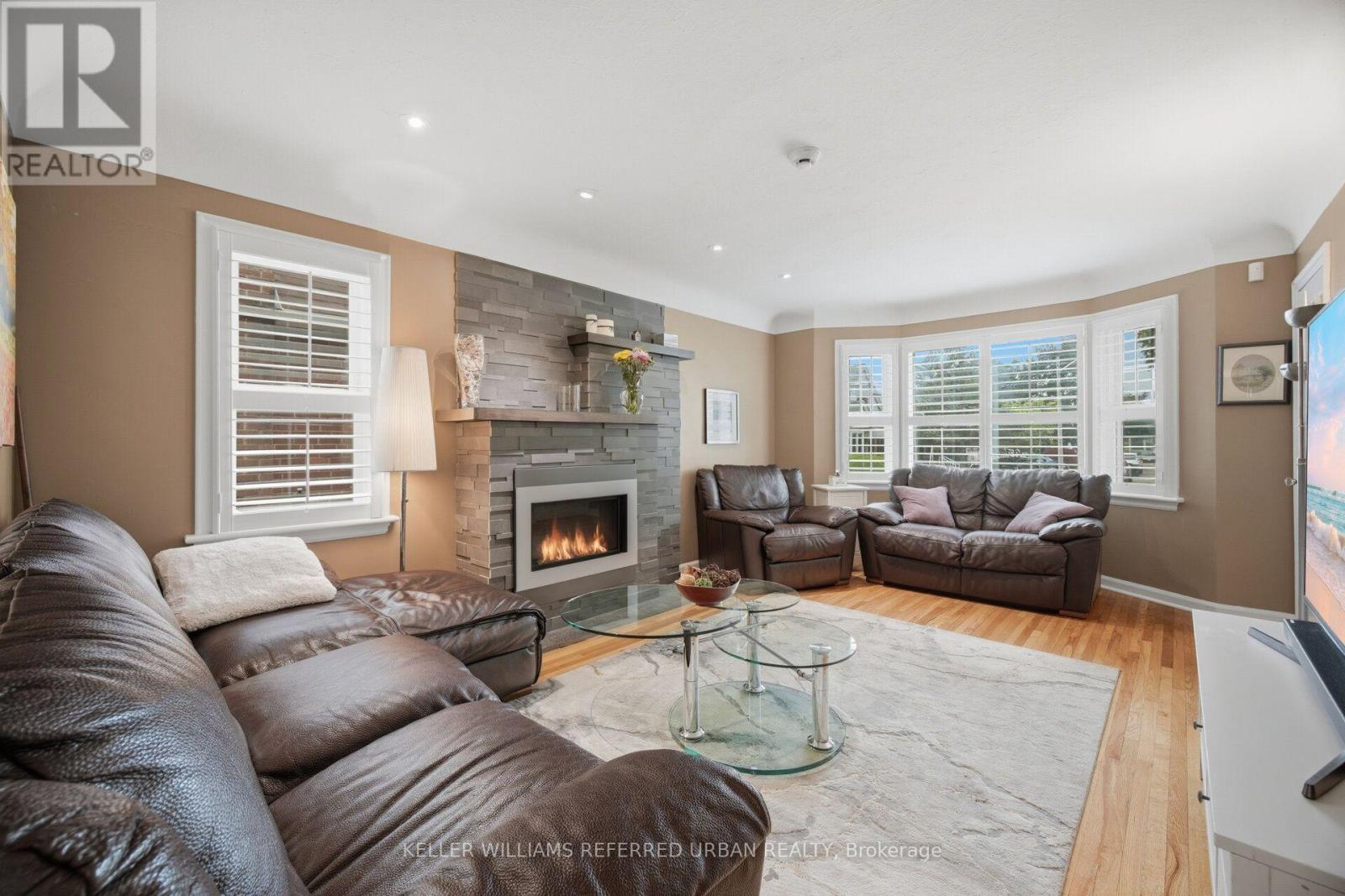 124 KIPLING ROAD - 4