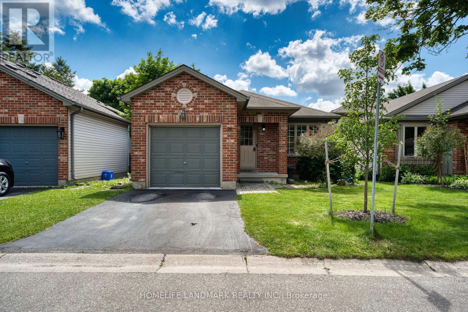 #36 59 PENNYBROOK CRESCENT - 1