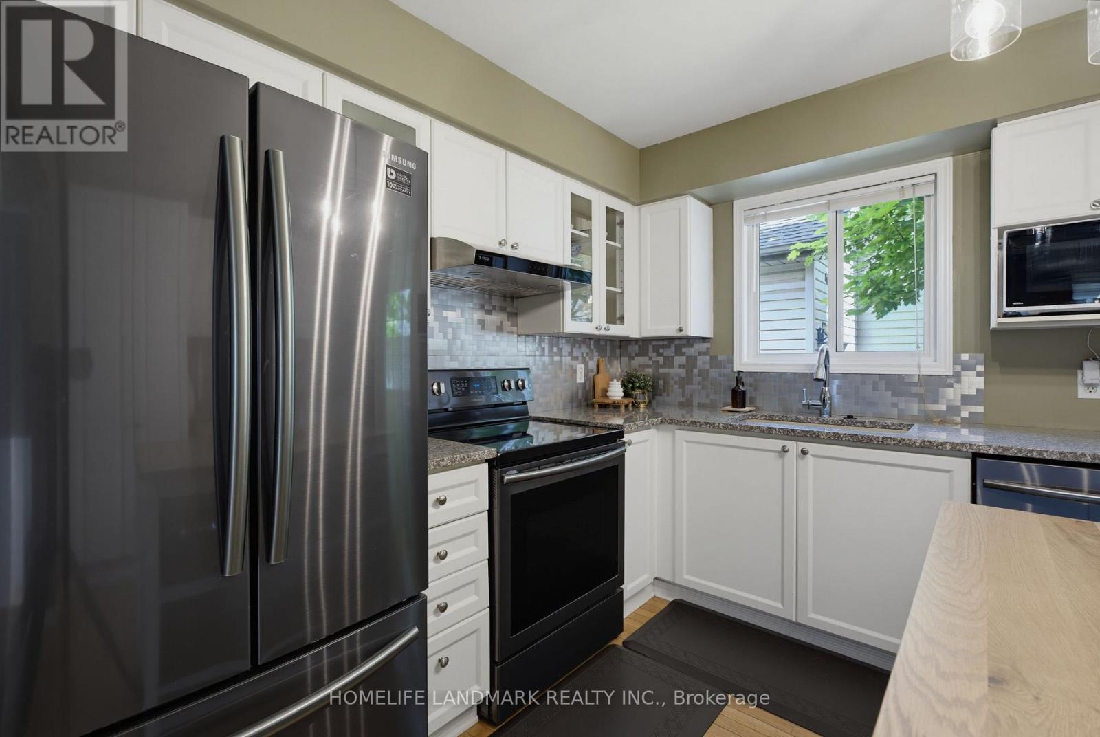 #36 59 PENNYBROOK CRESCENT - 11